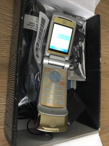 Motorola KRZR K1 - Gold (Ohne Simlock) 100% Original!!! wie Neu !! - Picture 3 of 10