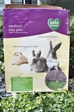 Pets at Home Medium Play Pen for Rabbits and Guinea Pigs 80x60cm Folds Down (D)