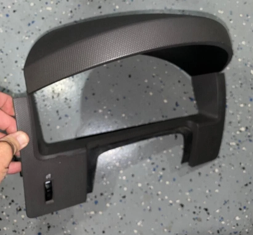 08-12 FORD ESCAPE SPEEDOMETER BEZEL P/N 8L84-78044D70-A PEÇA USADA ORIGINAL DO FABRICANTE - Imagem 2 de 4