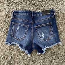KENDALL KYLIE The Icon Short Jean Shorts Distressed Women Size 1 / 25 EUC 565