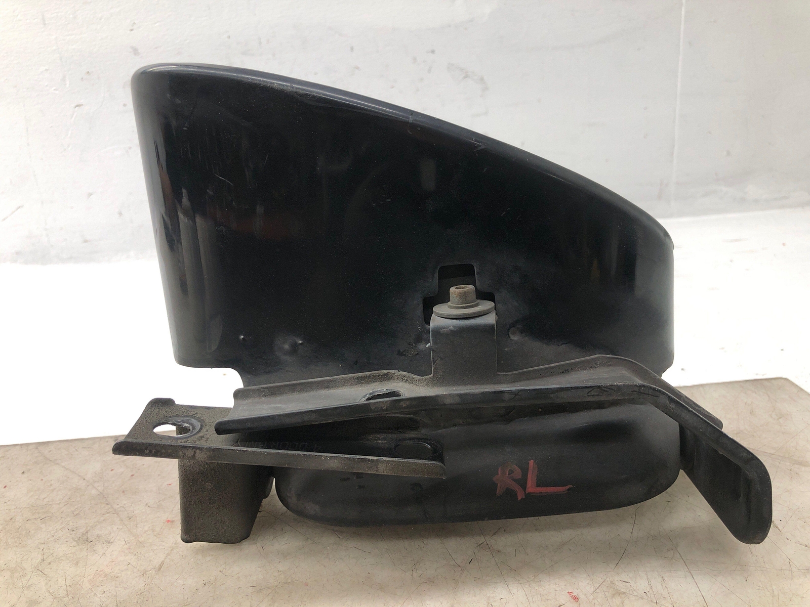 2006-2012 BENTLEY CONTINENTAL LEFT REAR EXHAUST TIP MUFFLER END TAIL END CAP