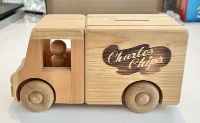 Vintage Charles Chips Wooden Bank. Made By Pinehouse Toys, Inc.  NIB