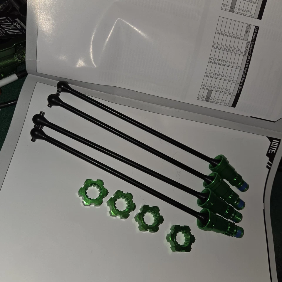 Traxxas XRT ULTIMATE Axles See Pictures Please Missing One Clip. - Image 4 of 4