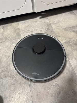 Roborock S4 Max Robot Vacuum with Lidar Navigation - Black No Base