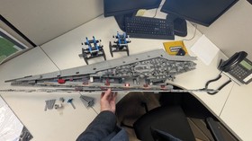 LEGO Star Wars UCS Super Star Destroyer 10221 &ndash; Retired Set (Incomplete)