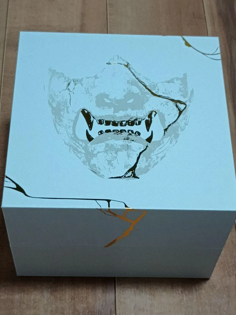 GHOST OF YOTEI COLLECTOR'S EDITION MASK STAND & BOX ONLY PS5