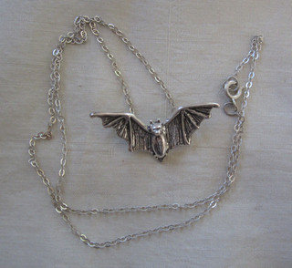 VINTAGE STERLING SILVER BAT PENDANT NECKLACE C. 1970'S 1980'S