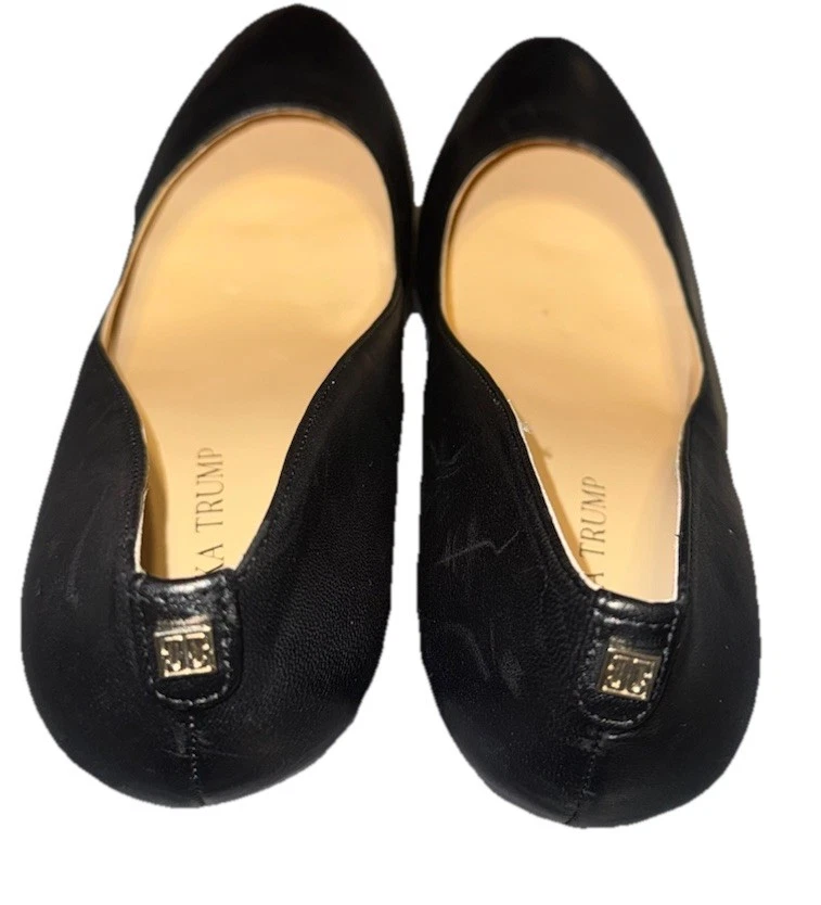 Ivanka Trump 女式 Amoro 黑色皮革经典高跟鞋 10M 码 — 第 2/4 张图片