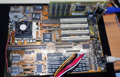 RETRO ASUS P/I-P55TP4N, Sockel 7 ,  Pentium 133, 32MB RAM, anschauen!!