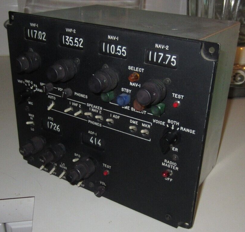 AIRCRAFT RADIO CONTROL PANEL AIRCRAFT GABLES ENGINEERING G4683 - Picture 3 of 9