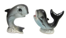 Vintage 60s Sea World WHALE Salt & Pepper Shakers Set Pair Pilot Sperm MCM