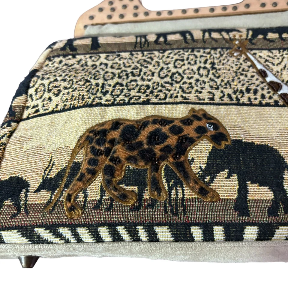 Bolso Jacquard Tapiz Vintage Tema Safari Animales Salvajes Asas de Madera Tachonado Foto 3 de 4