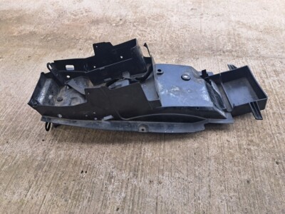 Kawasaki Zx9r Ninja 2001 Model Genuine Rear Undertray and Battery