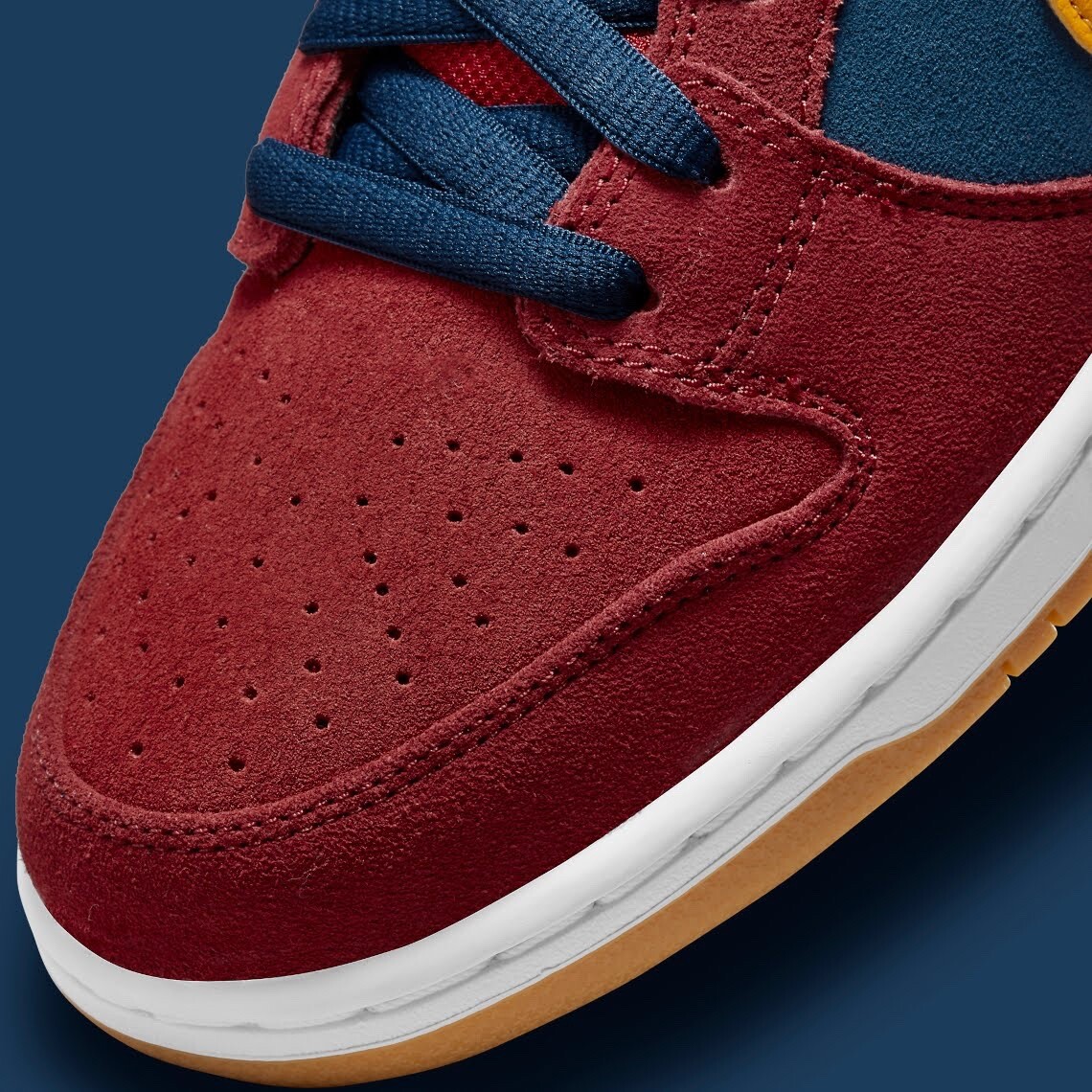 Nike SB Dunk Low Barcelona Catalonia Barcelona UK10 US11 Nike SB Dunk Low Barcelona Catalonia Barcelona UK10 US11