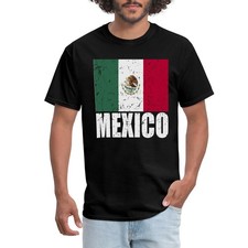 Team Mexico Soccer Flag Men's T-Shirt
