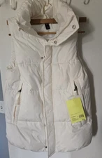All In MOTION off White Puffer Vest Xs Nwt