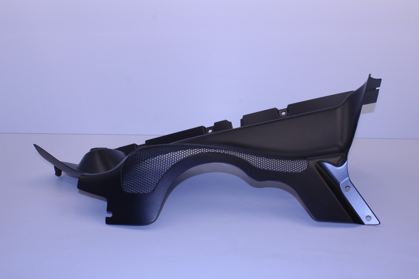 McLaren MP4-12C Left Engine cover P/N 11A3111CP