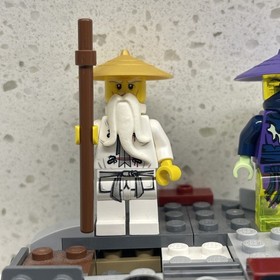 Lego Sensei Wu - gold Hat 9450 70505 Plus Ghost Warrior Cowler And Nya. Lot Of 3