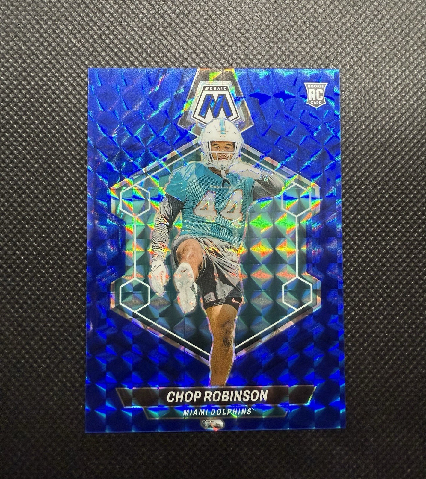 2024 Mosaic Chop Robinson Rookie Blue Mosaic /99 #321 Dolphin RC SP Prizm