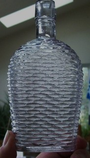 VTG ANTIQUE EXC. COND. SCA 6 3/8” LATTICE BASKET WEAVE WHISKEY FLASK BOTTLE
