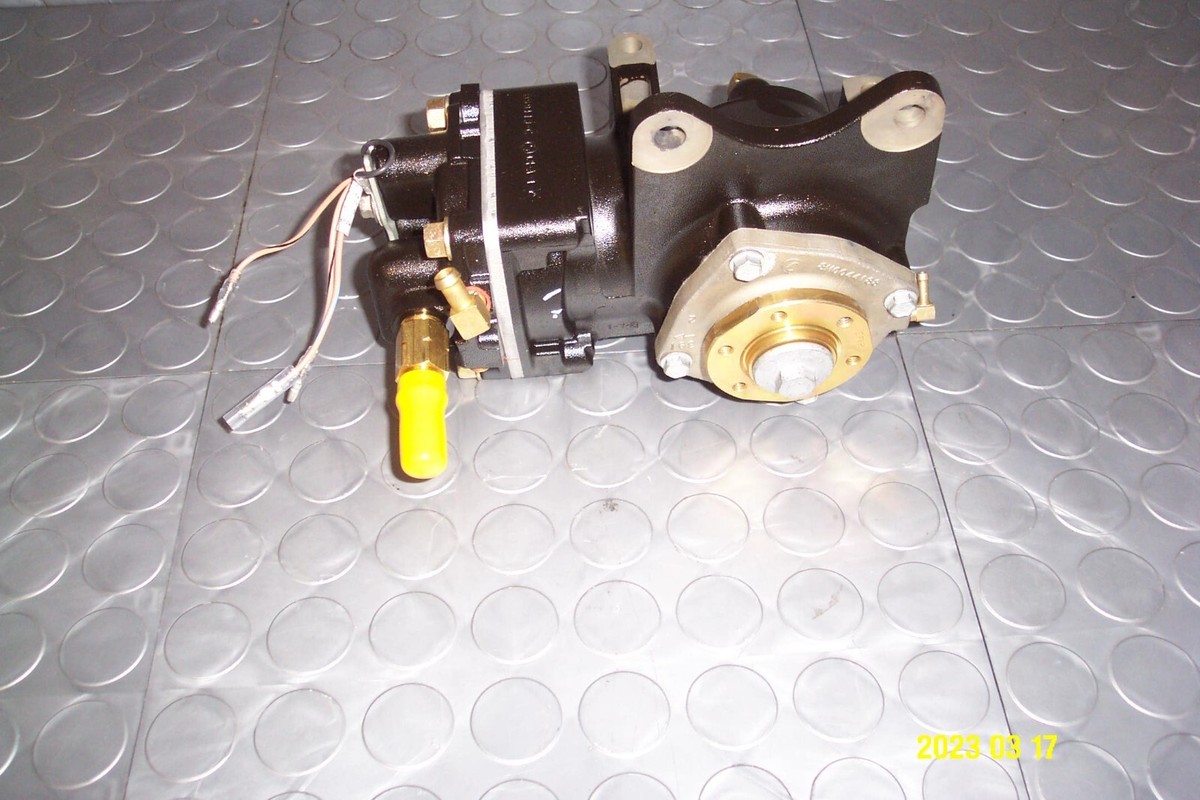 Mercury Marine Optimax 2.5L DFI Air Compressor 8M0060053