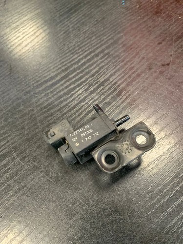 BMW 1 E81 E87 2009 Benzin 90kW Turbolader Druckwandler Magnetventil GSD38904