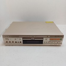 Pioneer DV-K101 DVD/Compact Disc PLayer KARAOKE TESTED PAL/NTSC 2x Mic.-in Rare!