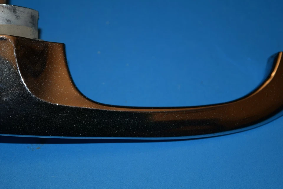 1963-1966 OEM PONTIAC BONNEVILLE GRAND PRIXCATALINA ПРАВАЯ НАРУЖНАЯ ДВЕРНАЯ РУЧКА  - Изображение 3 из 4