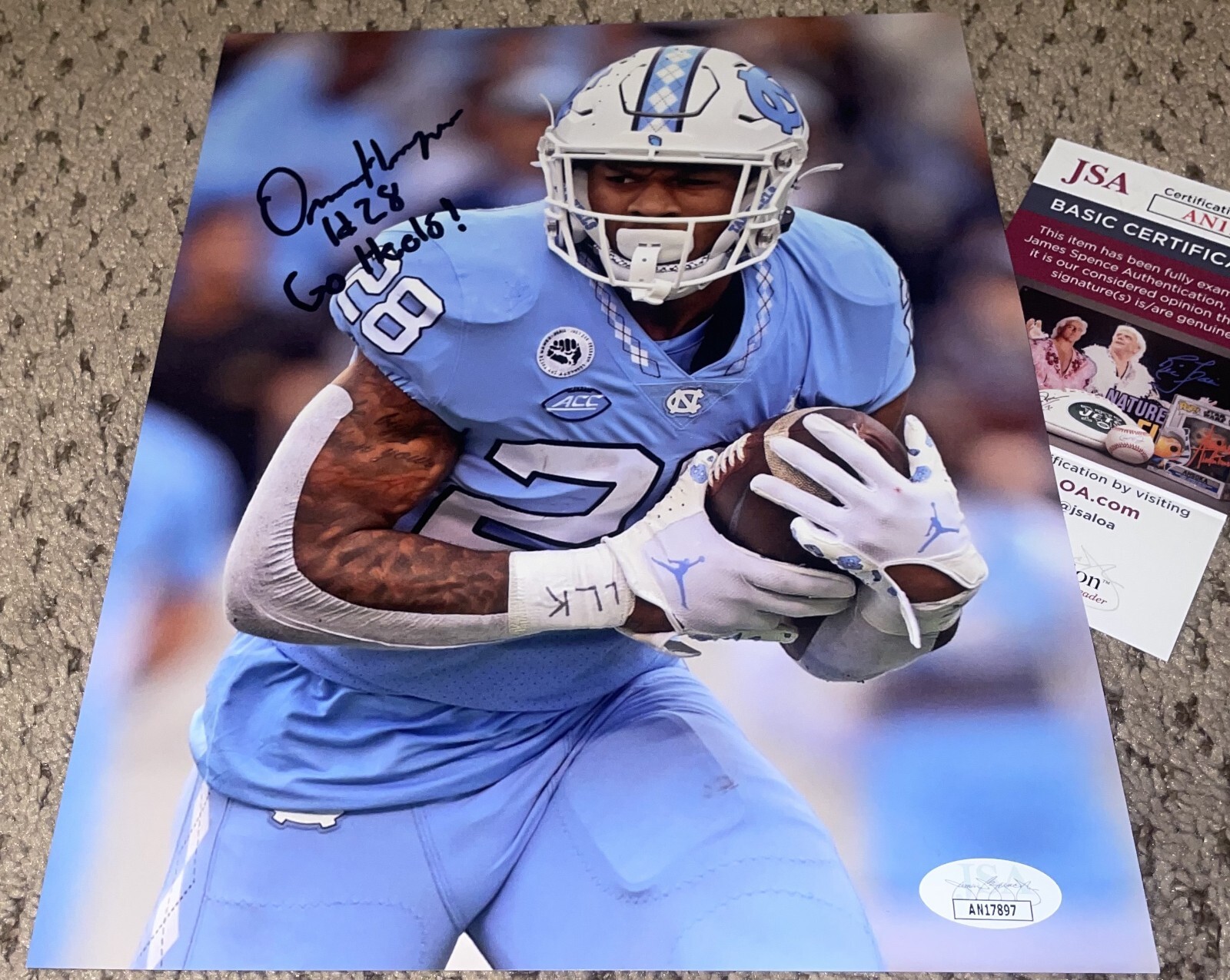 OMARION HAMPTON SIGNED 8X10 PHOTO JSA UNC FOOTBALL AUTOGRAPH NORTH CAROLINA 