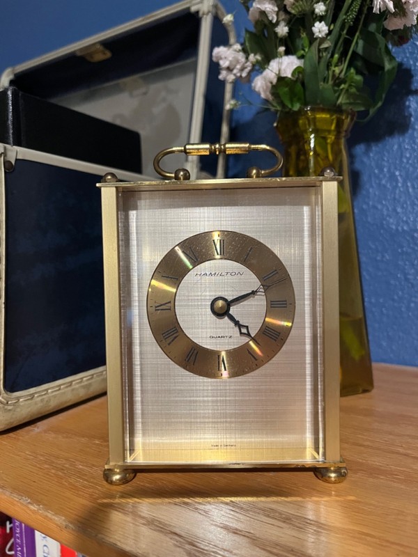 VINTAGE BRASS HAMILTON GERMANY MANTLE OR DESK TOP QUARTZ CLOCK