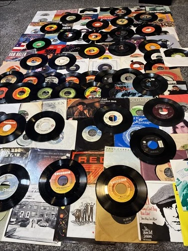 LOT 115 ROCK 45 RPM RECORDS BEATLES ELTON JOHN BILLY JOEL PRINCE ELVIS PRESLEY