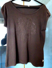 Braunes  Damenshirt  Gr: Siehe Maße  von QS mit Stickerei