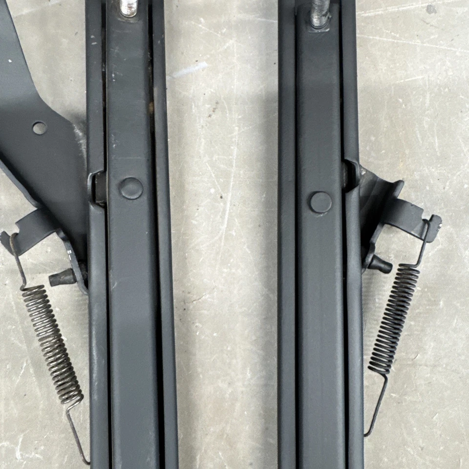 1961-1965 Ford Fairlane 500 Falcon Seat Tracks banco deslizante Mercury Meteor Comet - Imagem 4 de 4