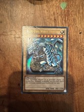 Yu-Gi-Oh Blue-Eyes White Dragon SDBE-EN001 Ultra Rare Card