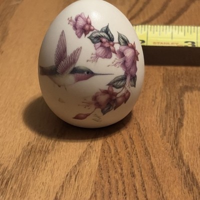 Porcelain Hand Painted Kathy Seek Egg-Hummingbird & Flowers signed