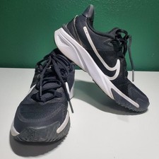 Youth Nike Star Runner 4 Black and White Running Shoe