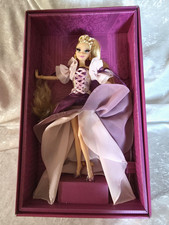 Disney  s Enchanted Elegance  Rapunzel  Collectible Doll  w/ shipper
