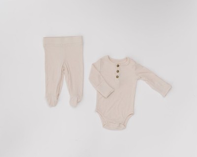 Quinn St. Ultra-Soft & Newborn, Baby, Toddler Clothing | Creme 2 Pc Set| 12-18MO