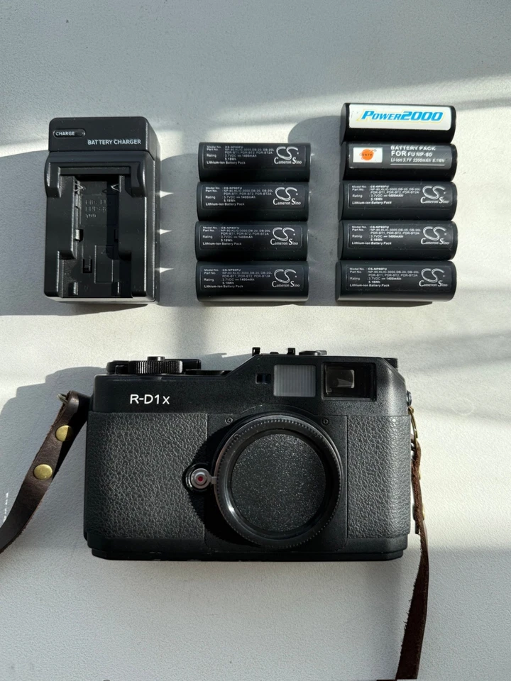 Epson R-D1x 6.1mp Digital Rangefinder Camera Leica M Mount / RD1s RD1 - Image 2 of 4