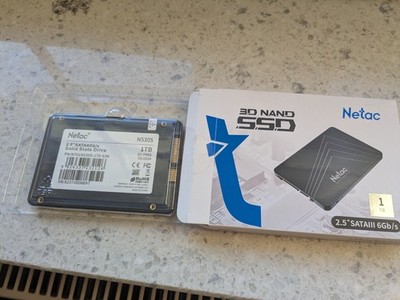 Netac Interne Festplatte SSD 2.5'' SATA III 6 GB/s  1TB 560MB/S