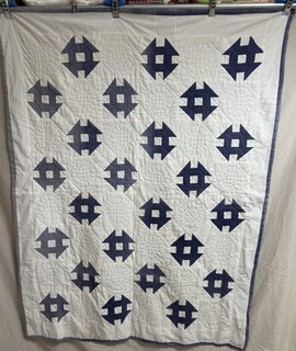 Vintage Handmade Hand Quilted Indigo & White Churn Dash Quilt 48x62 #492