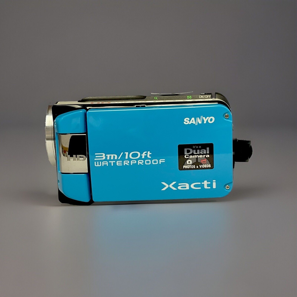 SANYO Xacti VPC-WH1 Waterproof Camcorder Video Camera And Pictures