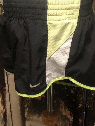 Nike Dri Fit Womens Black & Neon Green Running Athletic Shorts Size Medium - Picture 2 of 5