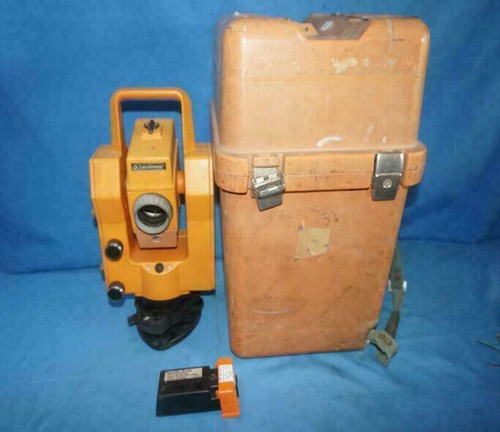Geotronics GDM 510N 571 200 340 GDM510N571200340 Geodimeter w/ Breakage - 第 1/8 張圖片