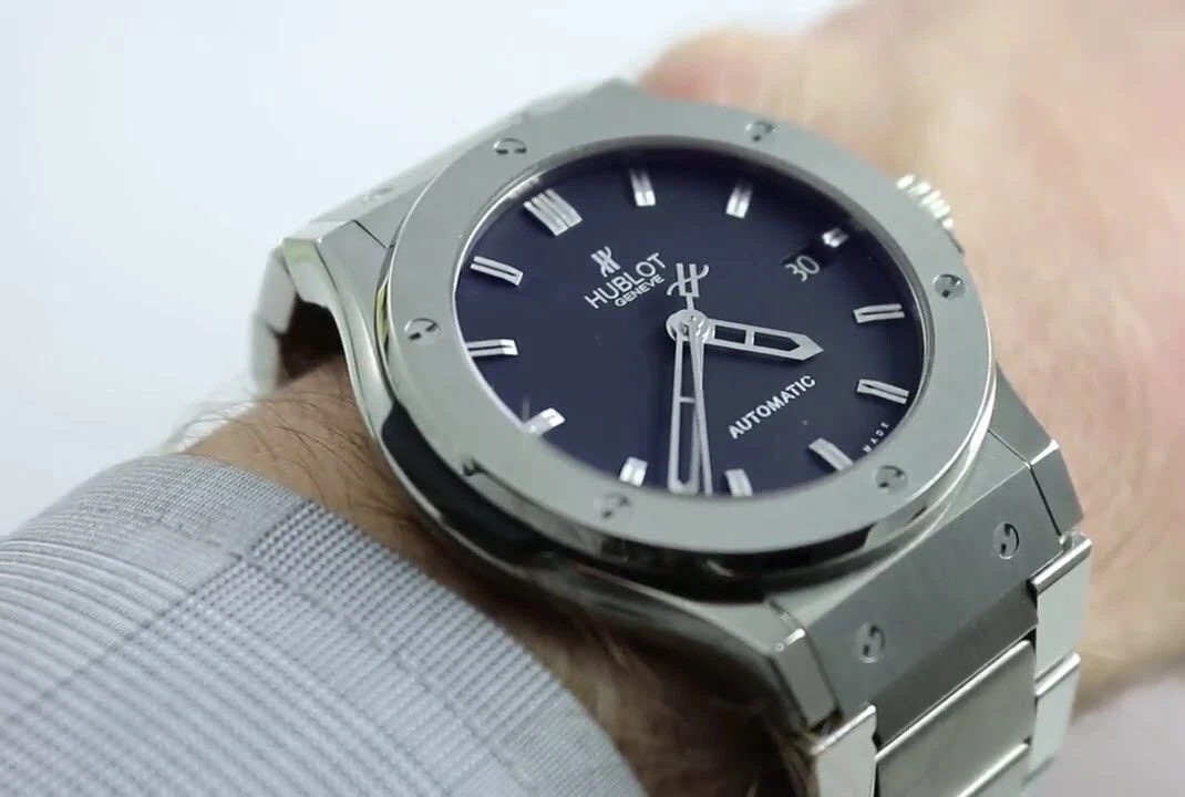 Hublot — Hublot Classic Fusion Titanium - 568.NX.1470.NX