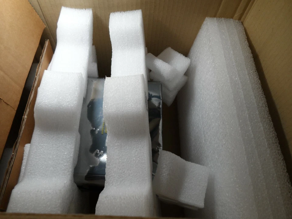 NEW OpenBox SUN DAT72 Internal 380-1324-01 380-1324 SG-XTAPDAT72-5F-2 Tape Drive - Image 2 of 2