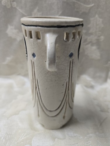 Vintage WELLER Creamware ETHEL Art Deco CAMEO Portrait 6" Vase - Picture 4 of 9