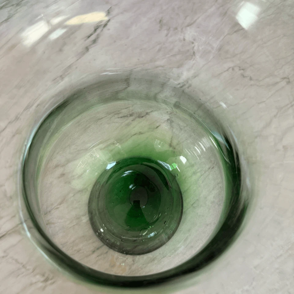 "Jarrón de vidrio soplado a mano verde pesado 16"" de alto con patas" Foto 4 de 4