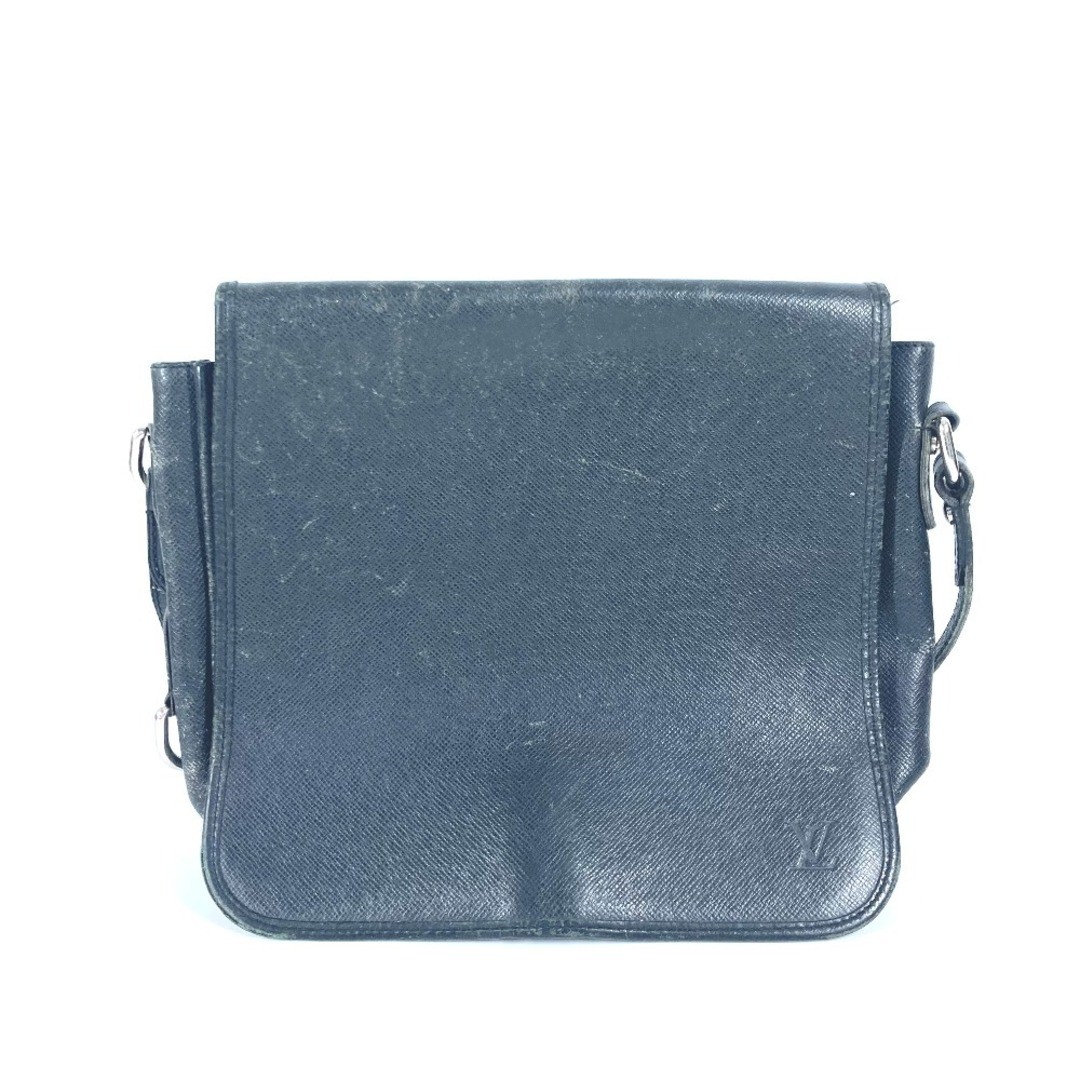 Louis Vuitton Andrei Taiga Leather Crossbody Flap Shoulder Bag M32482 Aldwards