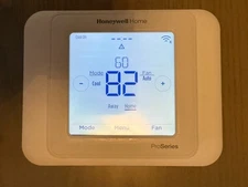 Honeywell T6 Pro Series Z-Wave Programmable Thermostat - White (TH6320ZW2007)